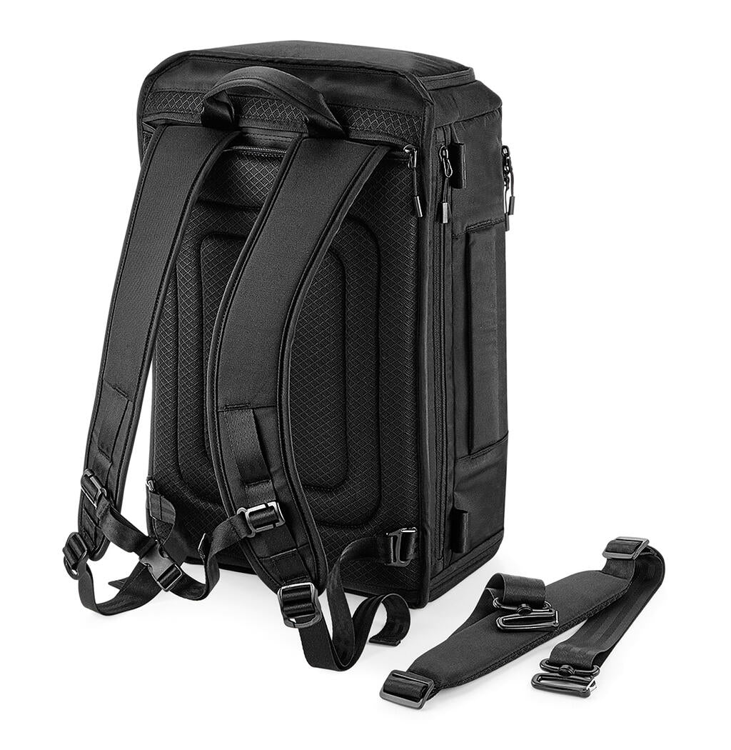 Pitch Black Weekender