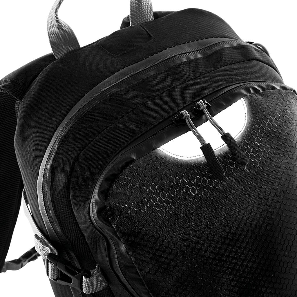 SLX Daypack