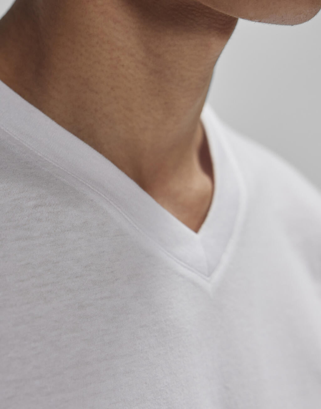 E150 V T-Shirt