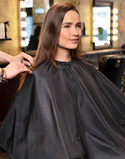 Friseurumhang mit Handgriffen