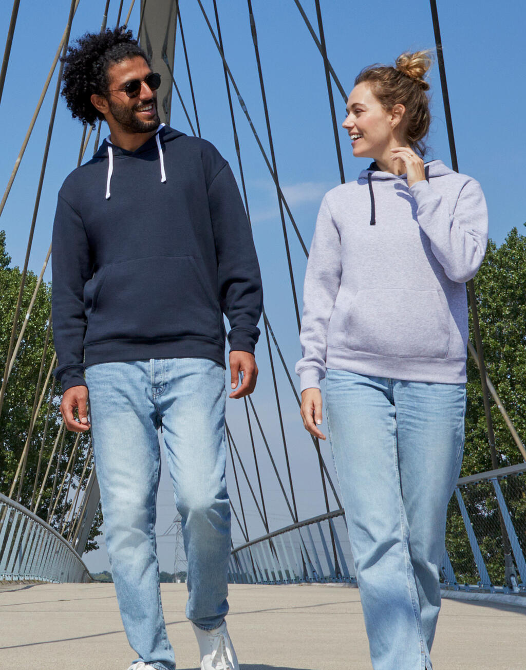 Contrast Hooded Sweat