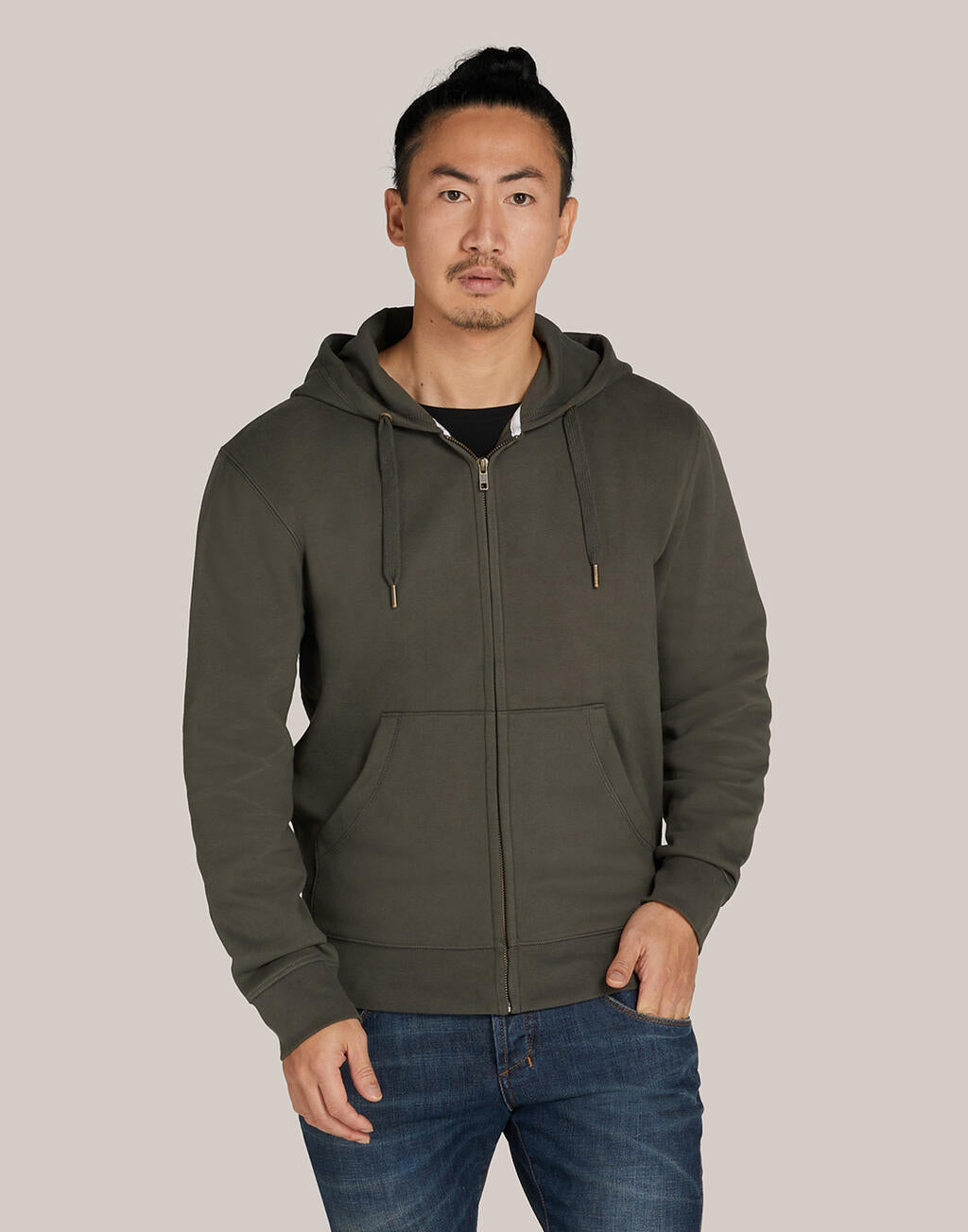 Signature Tagless Hooded Full Zip