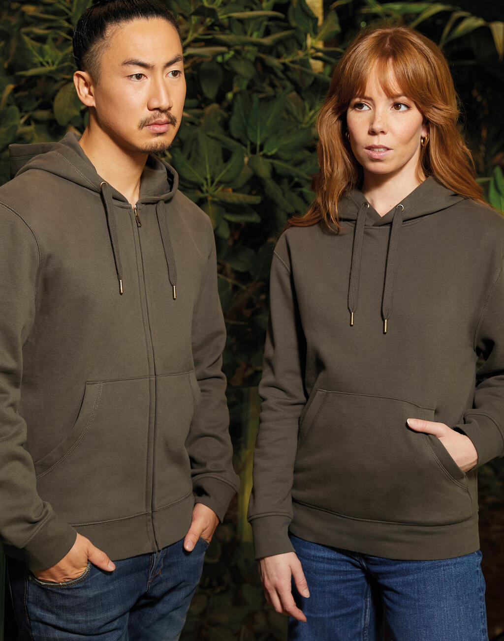 Signature Tagless Hooded Full Zip