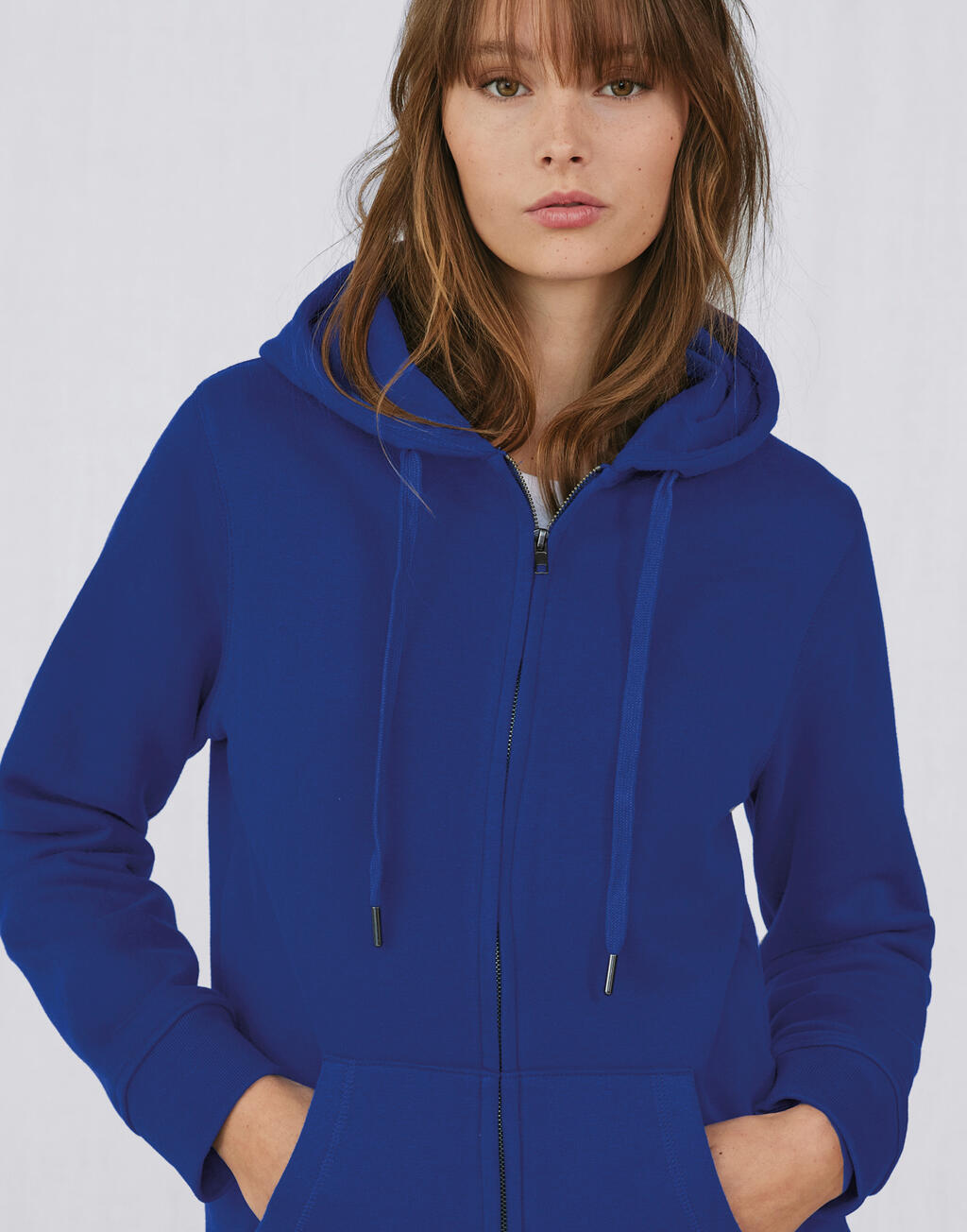 QUEEN Zipped Hood
