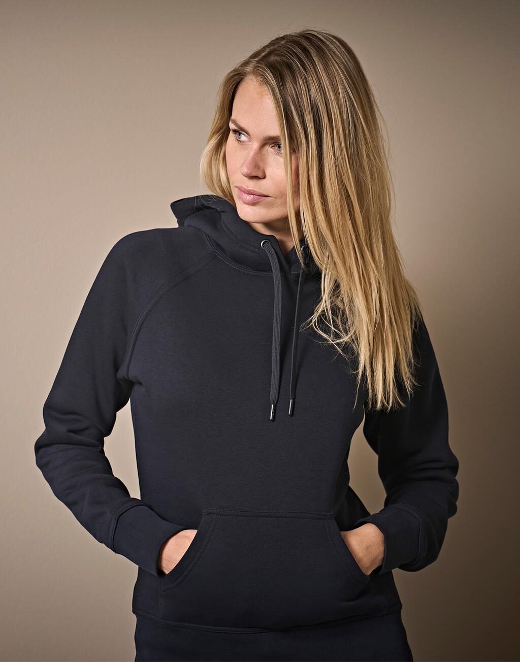 Hooded Sweat