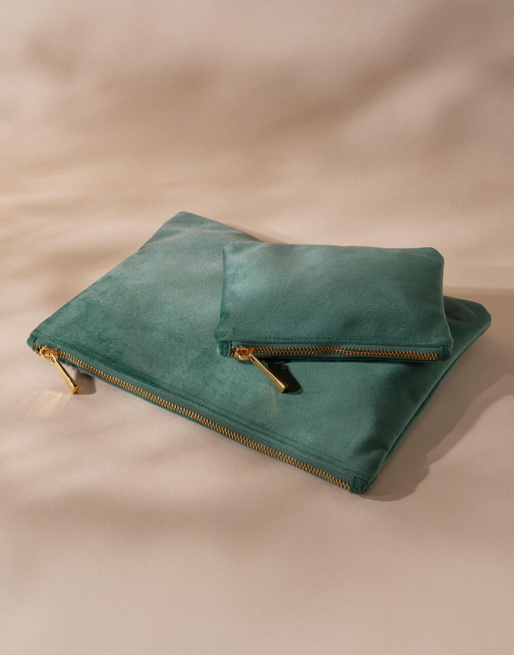 Velvet Accessory Pouch