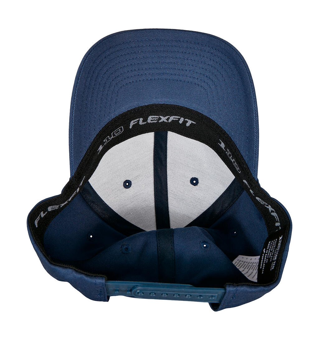 Curved Visor Snapback