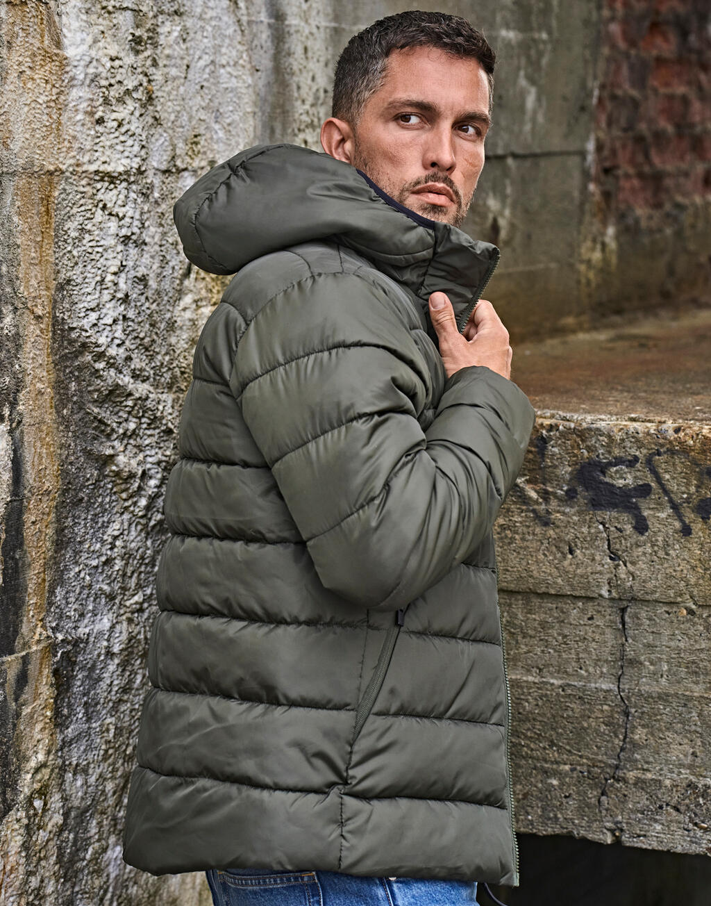 Lite Hooded Jacket