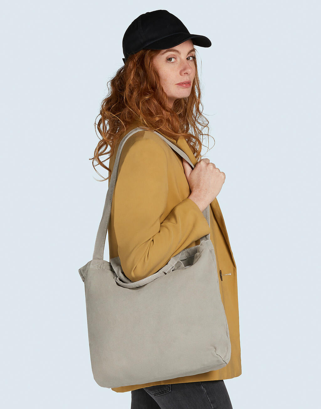 Zipped Canvas Shopper