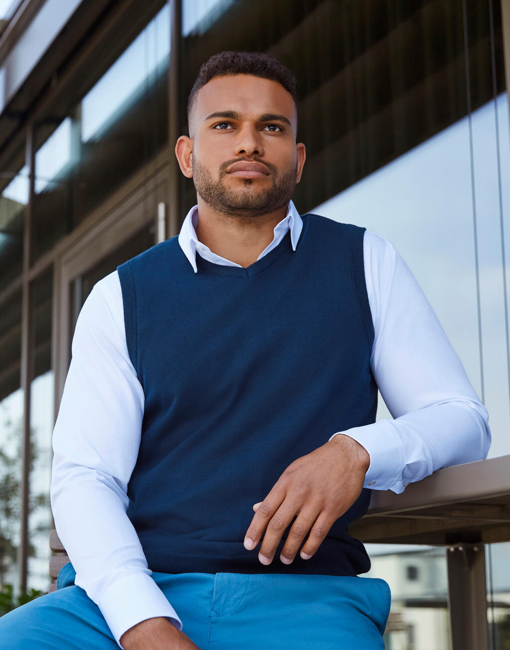 V-Neck Pullover